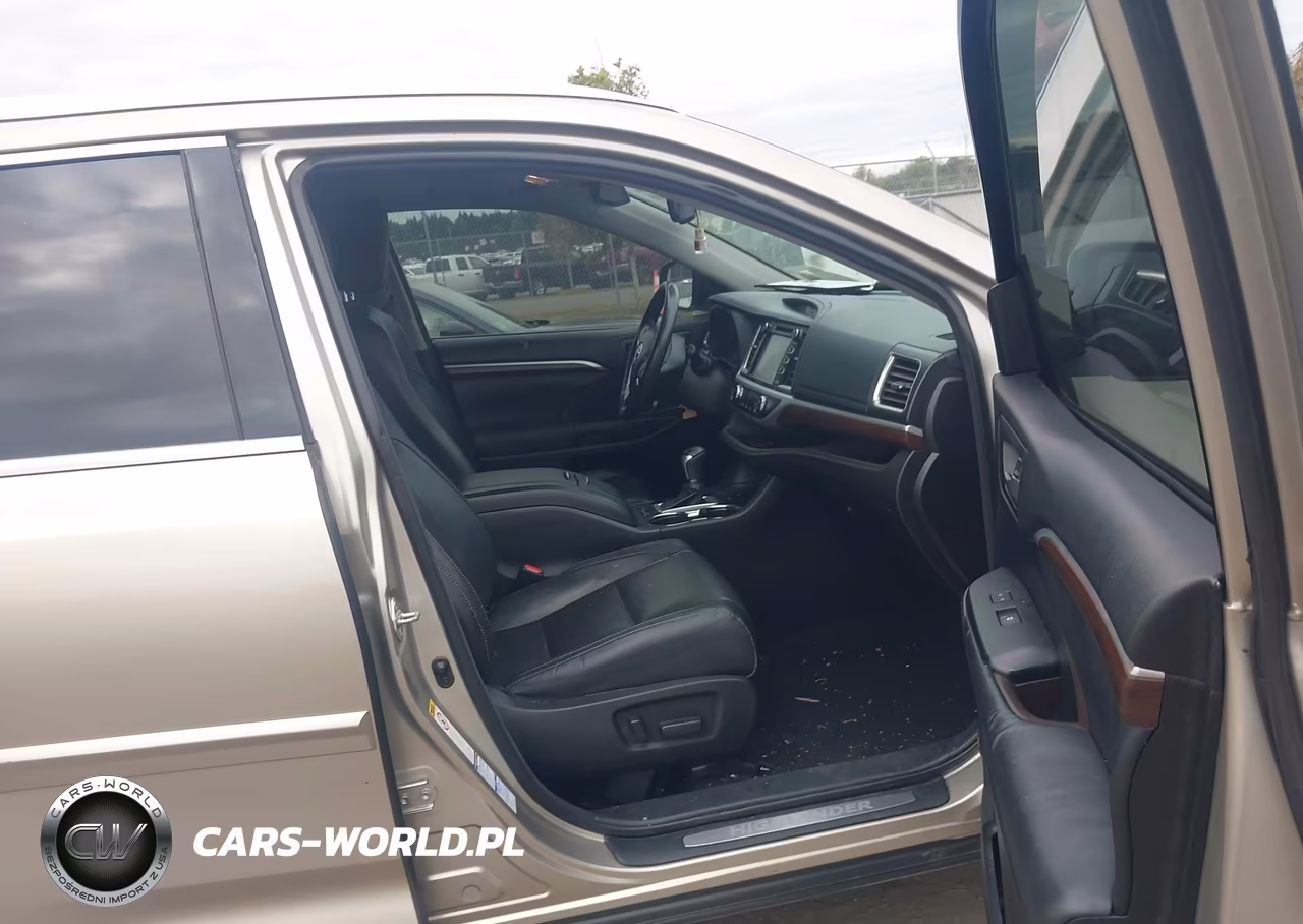 2015 Toyota Highlander Limited V6 VIN:5TDDKRFH6FS133915 - 5