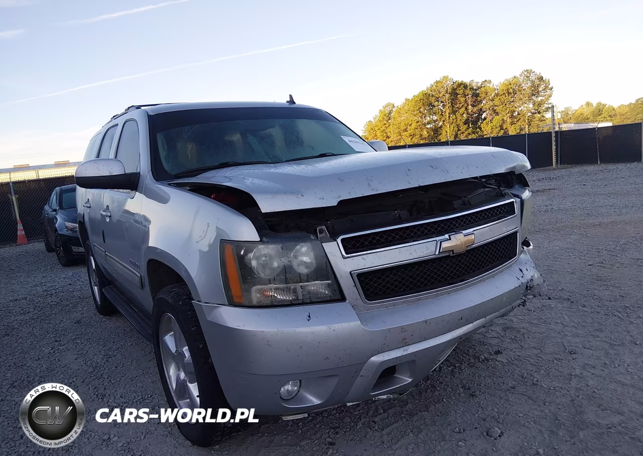2011 Chevrolet Tahoe Lt VIN:1GNSCBE09BR101452 - 17