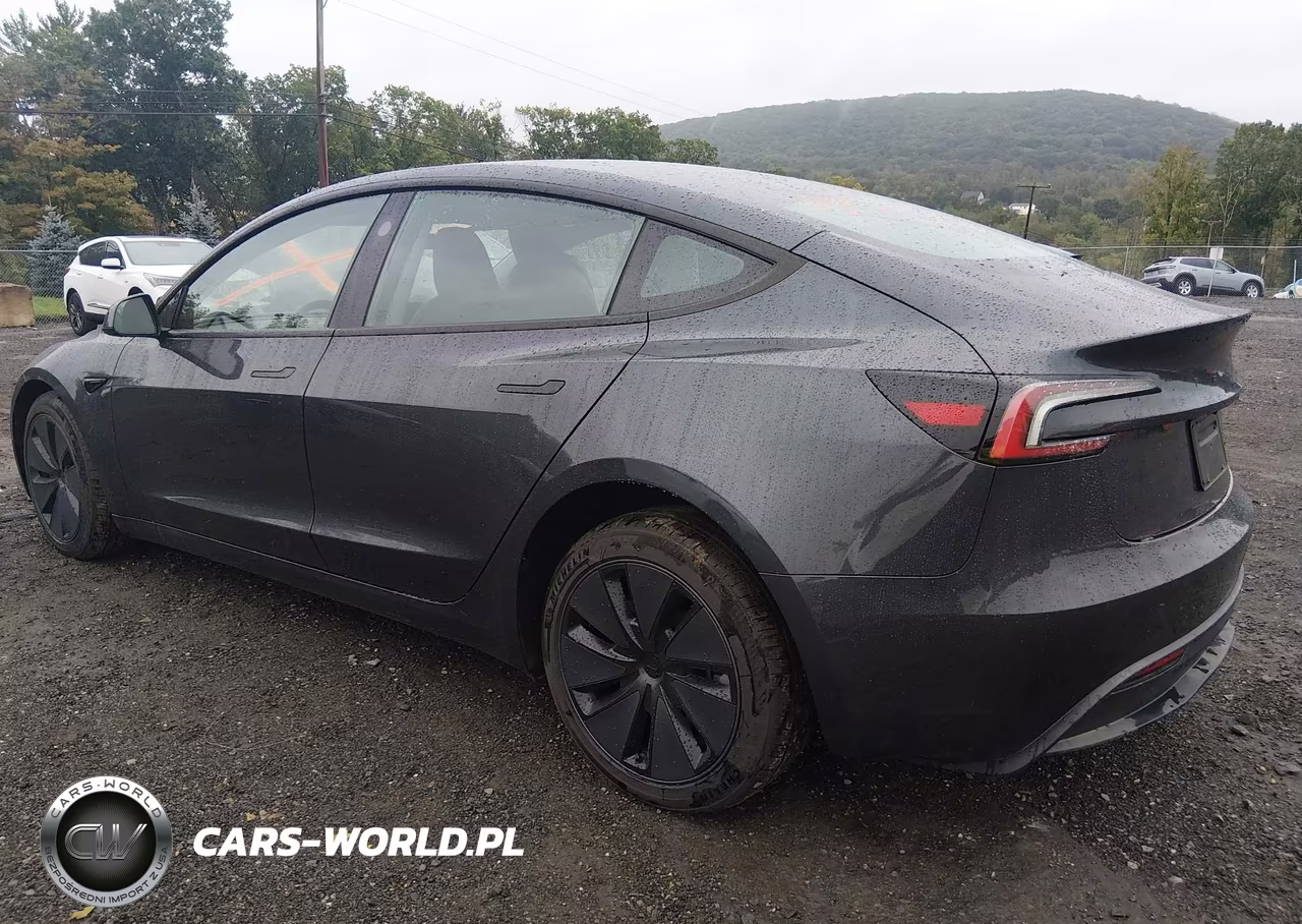 2026 Tesla Modelo 3 Premium All-Wheel Drive VIN:5YJ3E1EB1TF125917 - 3