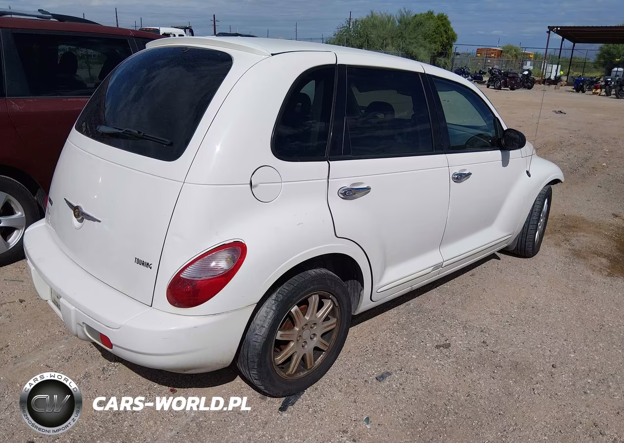 2008 Chrysler Pt Cruiser Touring VIN:3A8FY58B18T187651 - 4