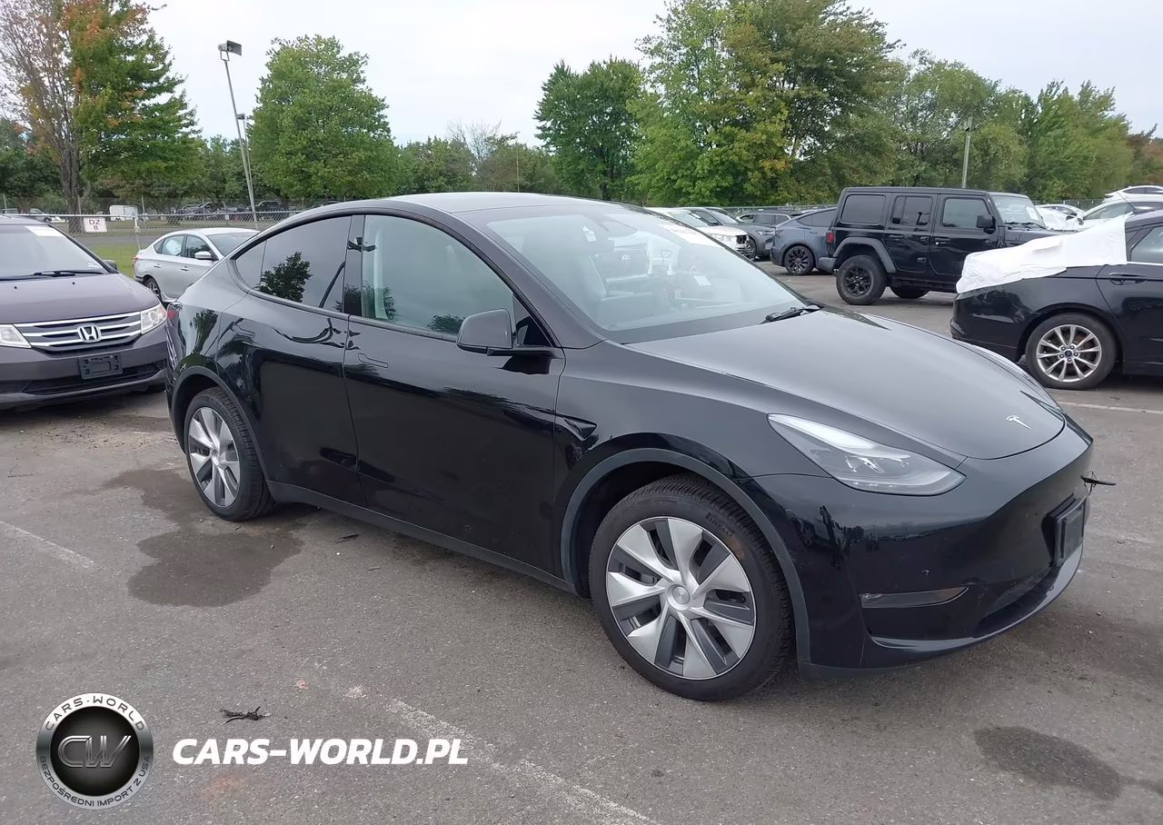 2023 Tesla Model Y Awd-Long Range