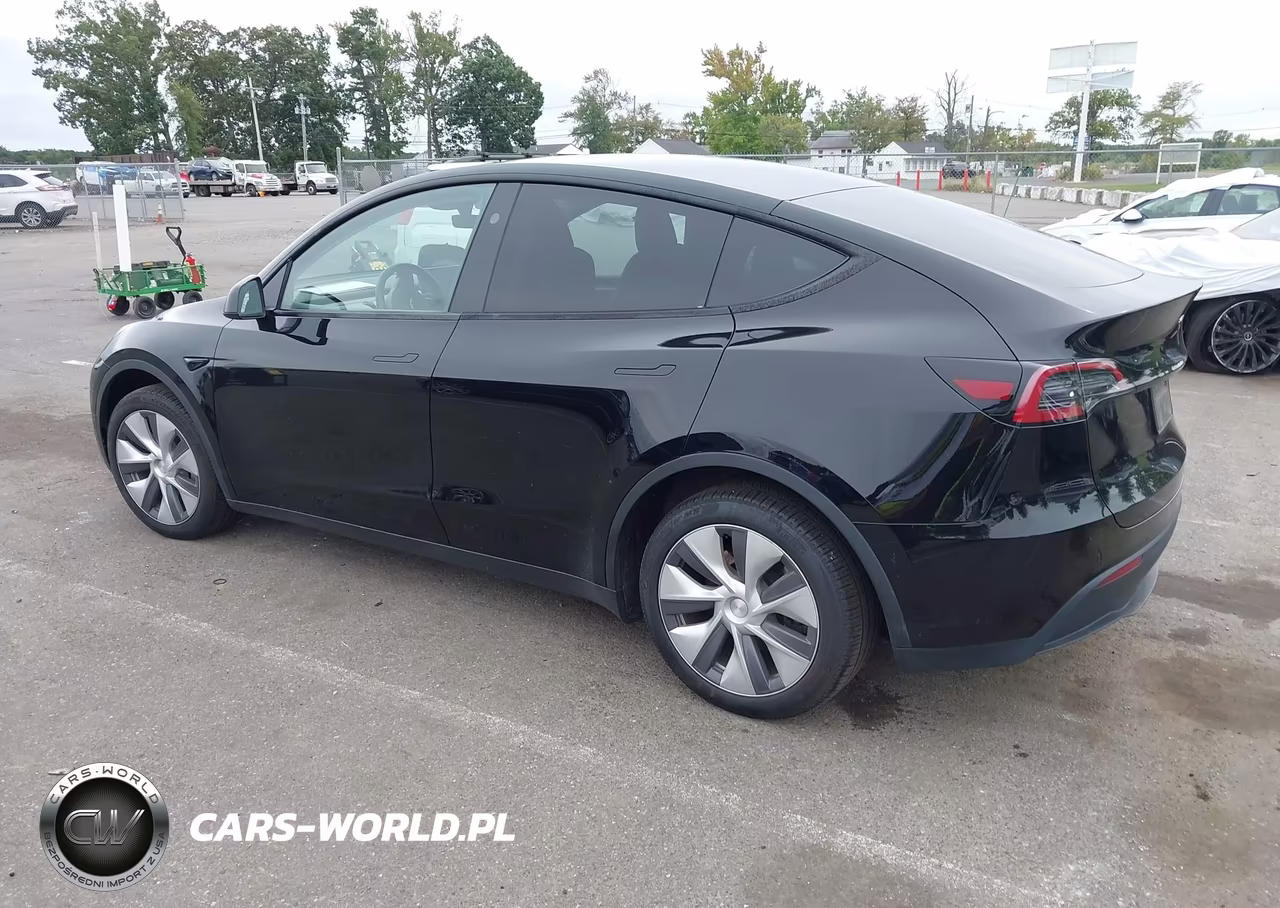 2023 Tesla Model Y Awd-Long Range VIN:7SAYGDEE2PA185965 - 3