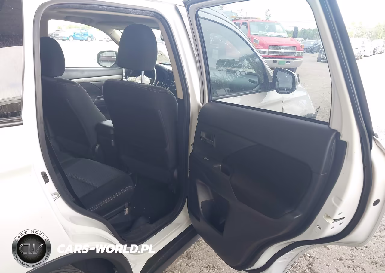 2017 Mitsubishi Outlander Se-Sel VIN:JA4AD3A30HZ041183 - 8