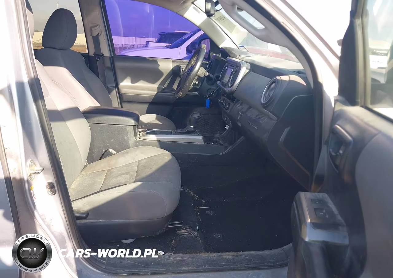 2018 Toyota Tacoma Sr5 V6 VIN:3TMCZ5AN5JM172971 - 5