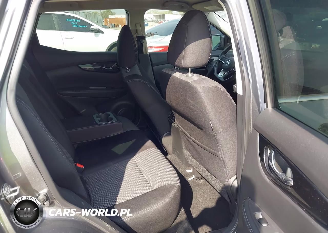 2018 Nissan Rogue Sport Sv VIN:JN1BJ1CP6JW184625 - 8