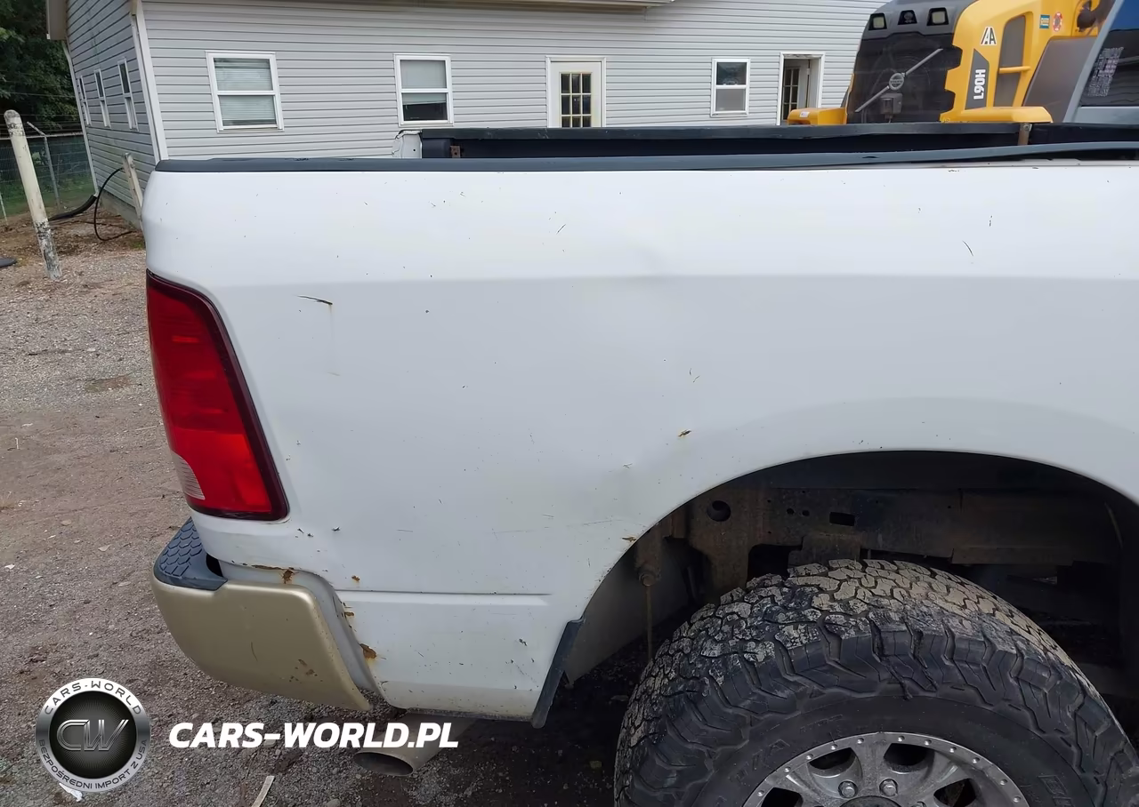 2017 Ram 2500 Tradesman 4X4 6'4 Box VIN:3C6UR5CJ6HG615434 - 13