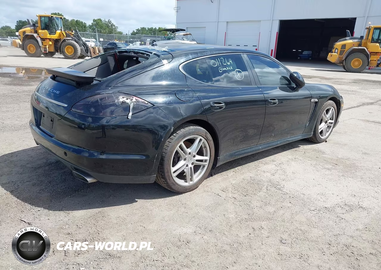 2011 Porsche Panamera 4 VIN:WP0AA2A77BL011264 - 4