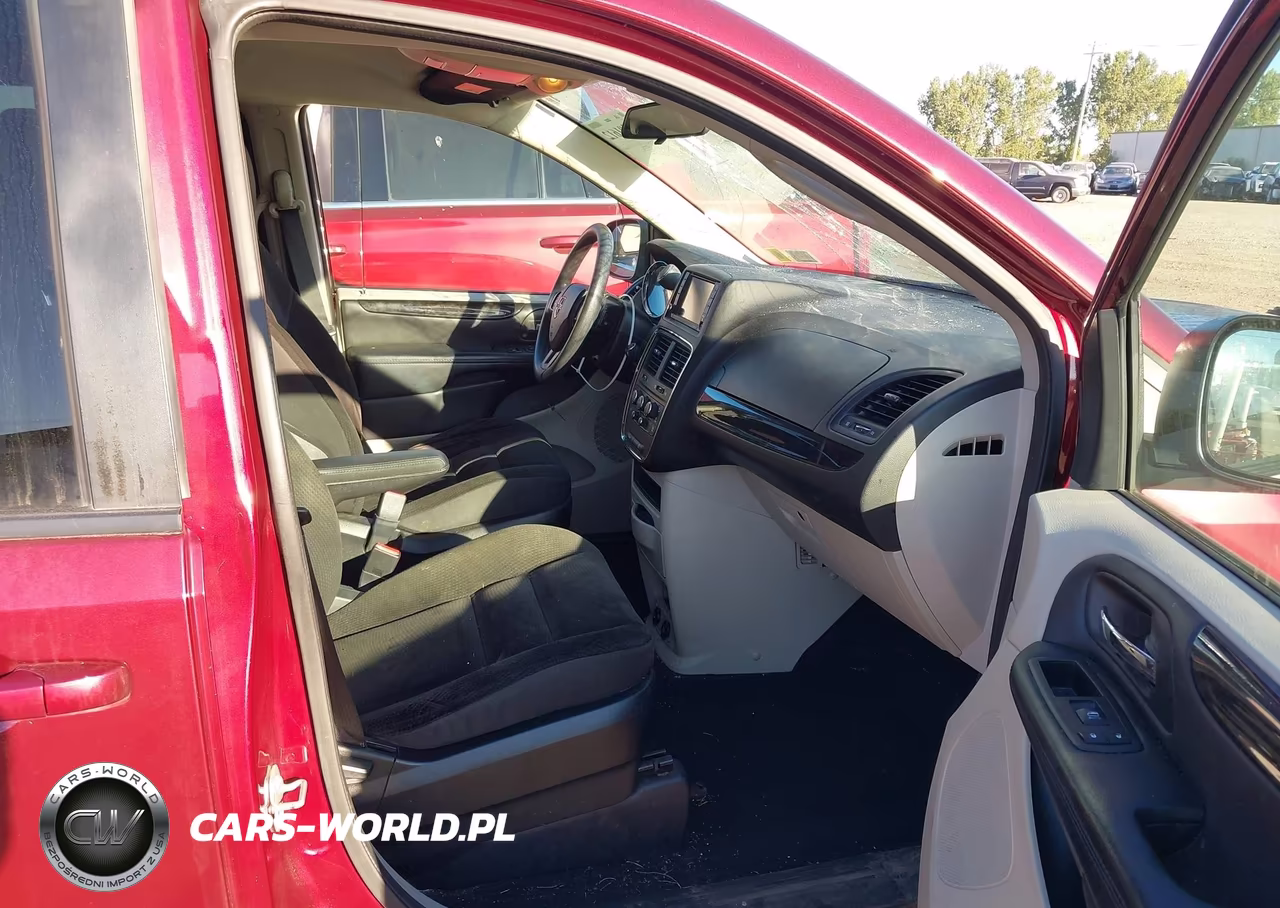 2018 Dodge Grand Caravan Se VIN:2C4RDGBG3JR259216 - 5