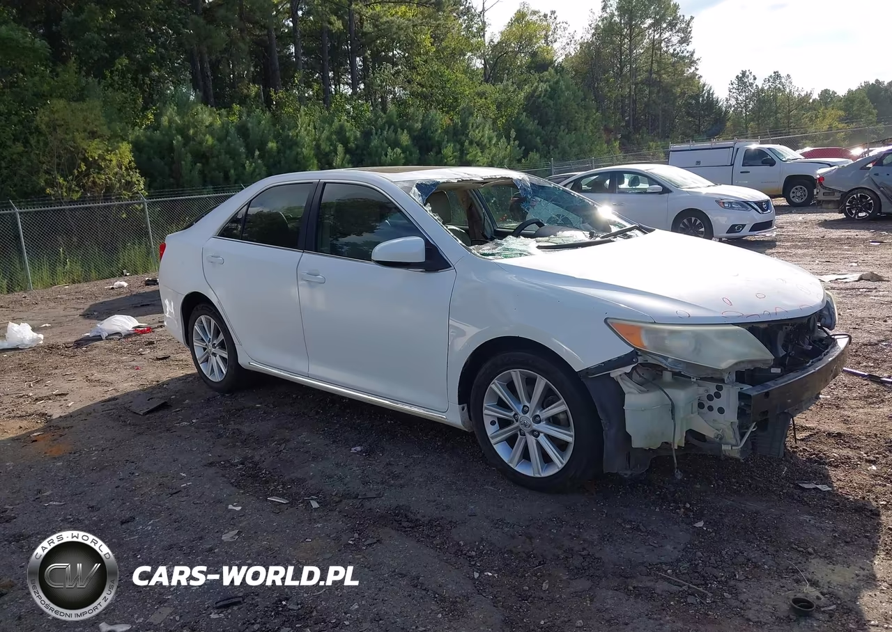 2012 Toyota Camry Xle – zdjęcie 1 z 17