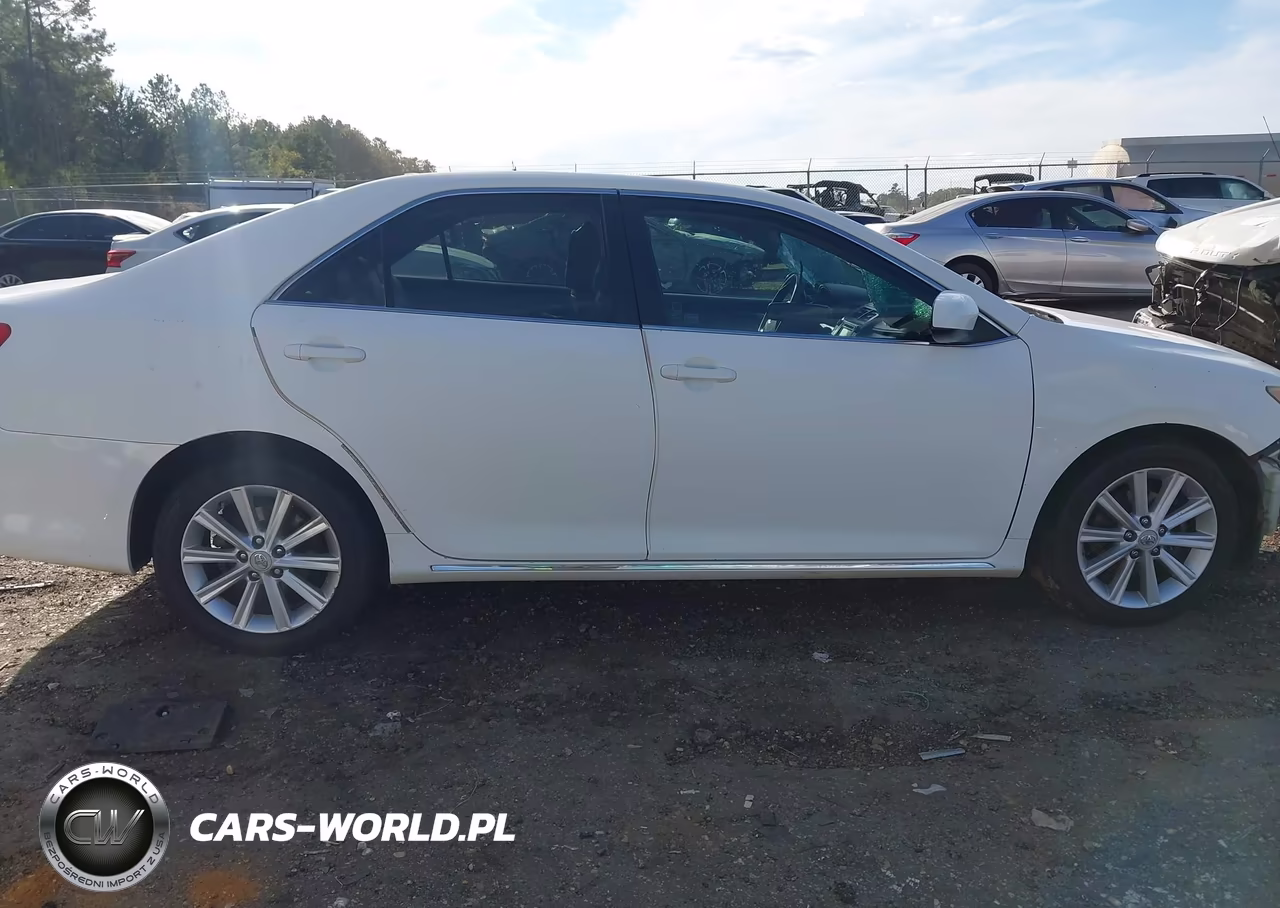 2012 Toyota Camry Xle VIN:4T4BF1FK0CR267451 - 14