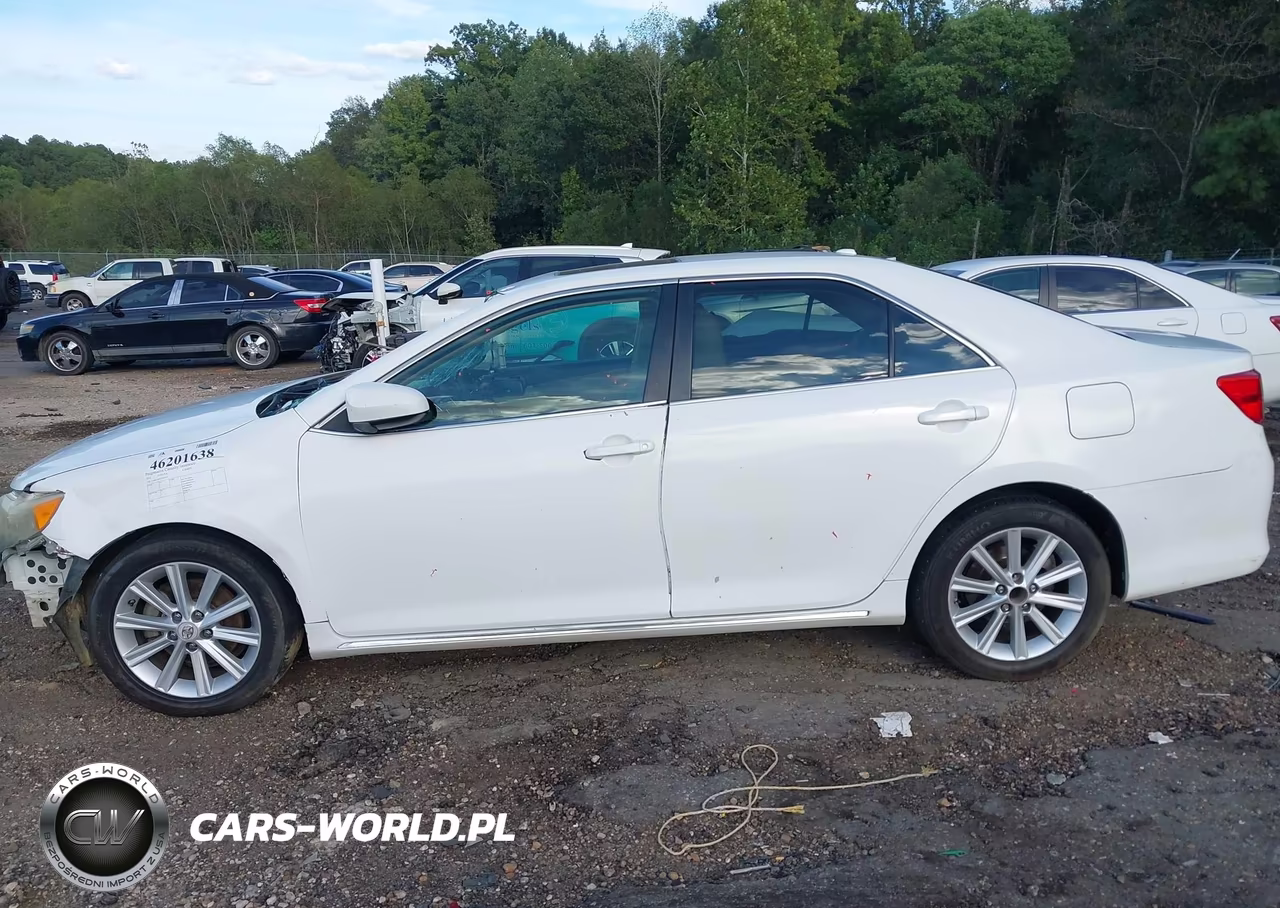2012 Toyota Camry Xle VIN:4T4BF1FK0CR267451 - 15