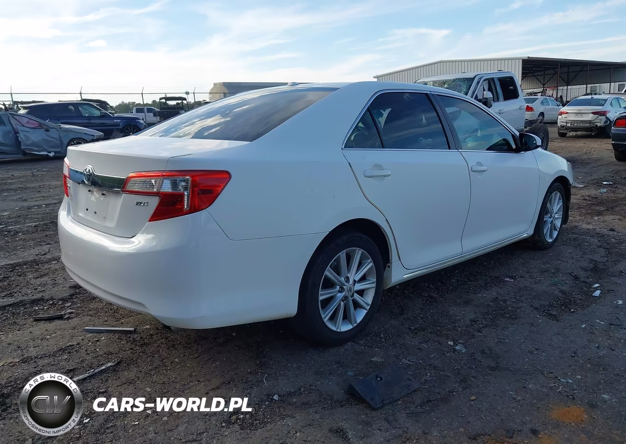 2012 Toyota Camry Xle VIN:4T4BF1FK0CR267451 - 4