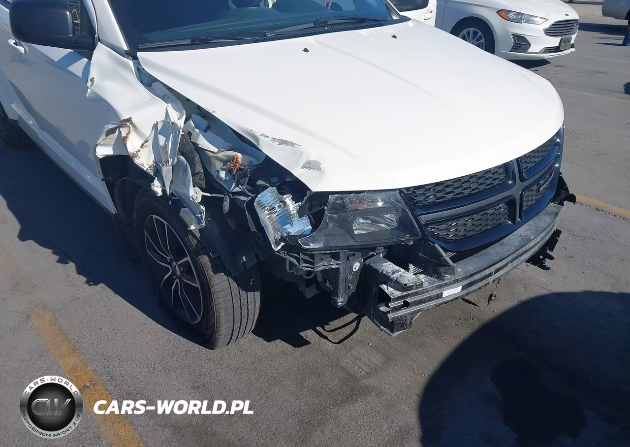 2018 Dodge Journey Se VIN:3C4PDCAB9JT322936 - 6