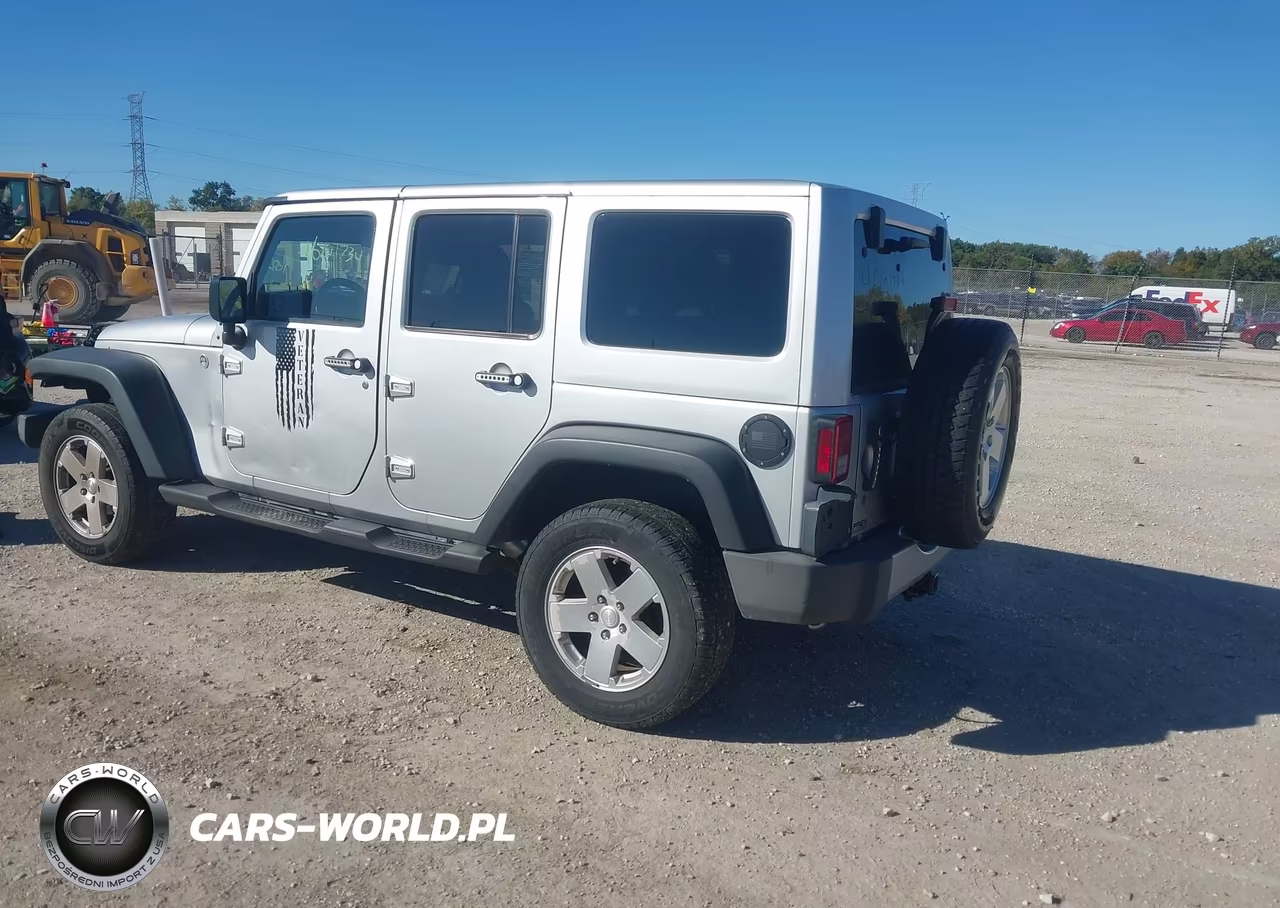 2011 Jeep Wrangler Unlimited Sport VIN:1J4BA3H13BL514554 - 3