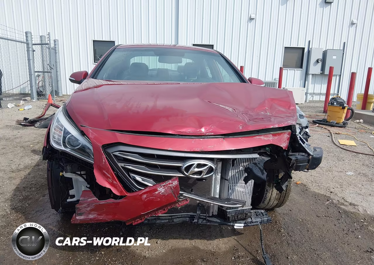2015 Hyundai Sonata Sport 2.0T VIN:5NPE34AB5FH088592 - 13