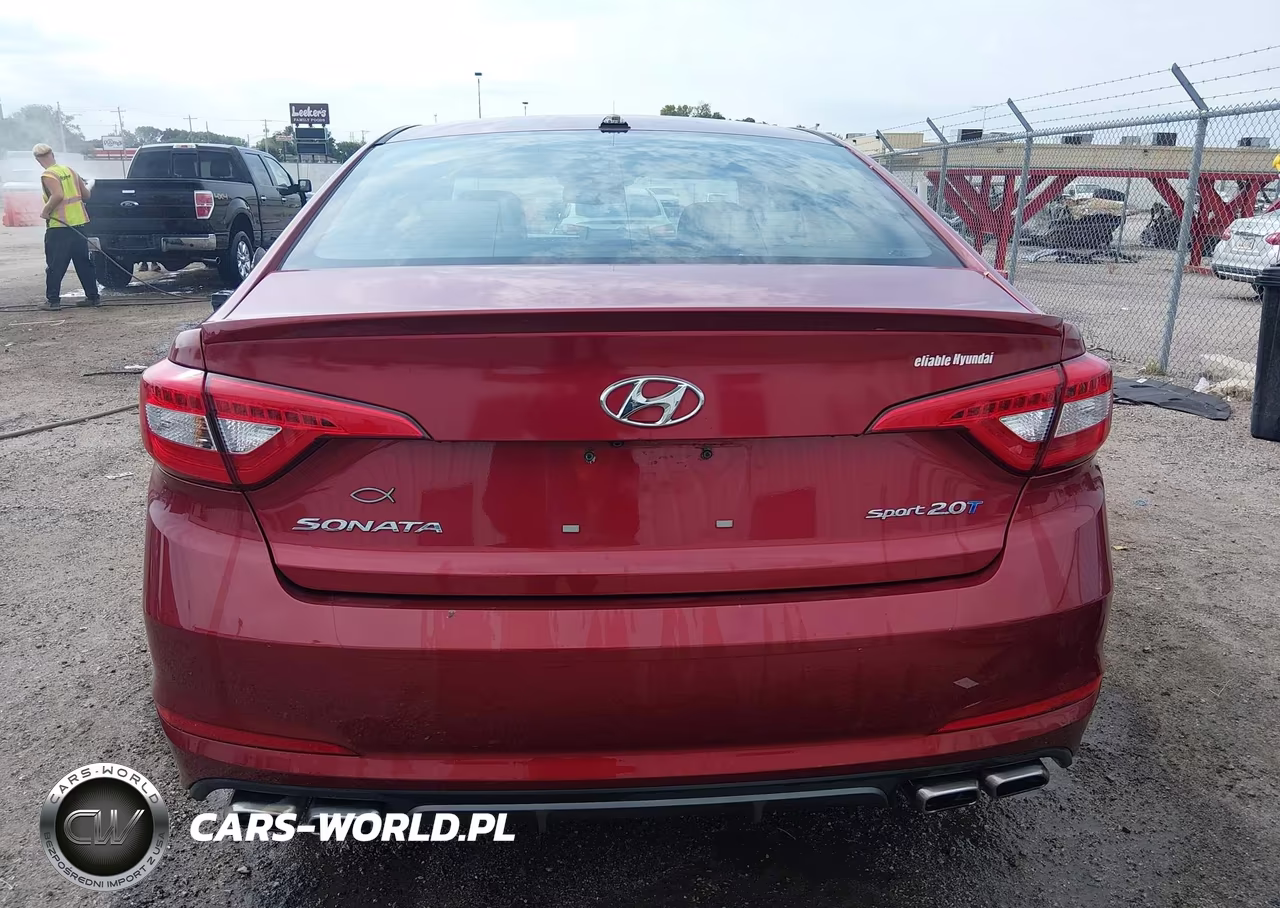 2015 Hyundai Sonata Sport 2.0T VIN:5NPE34AB5FH088592 - 17