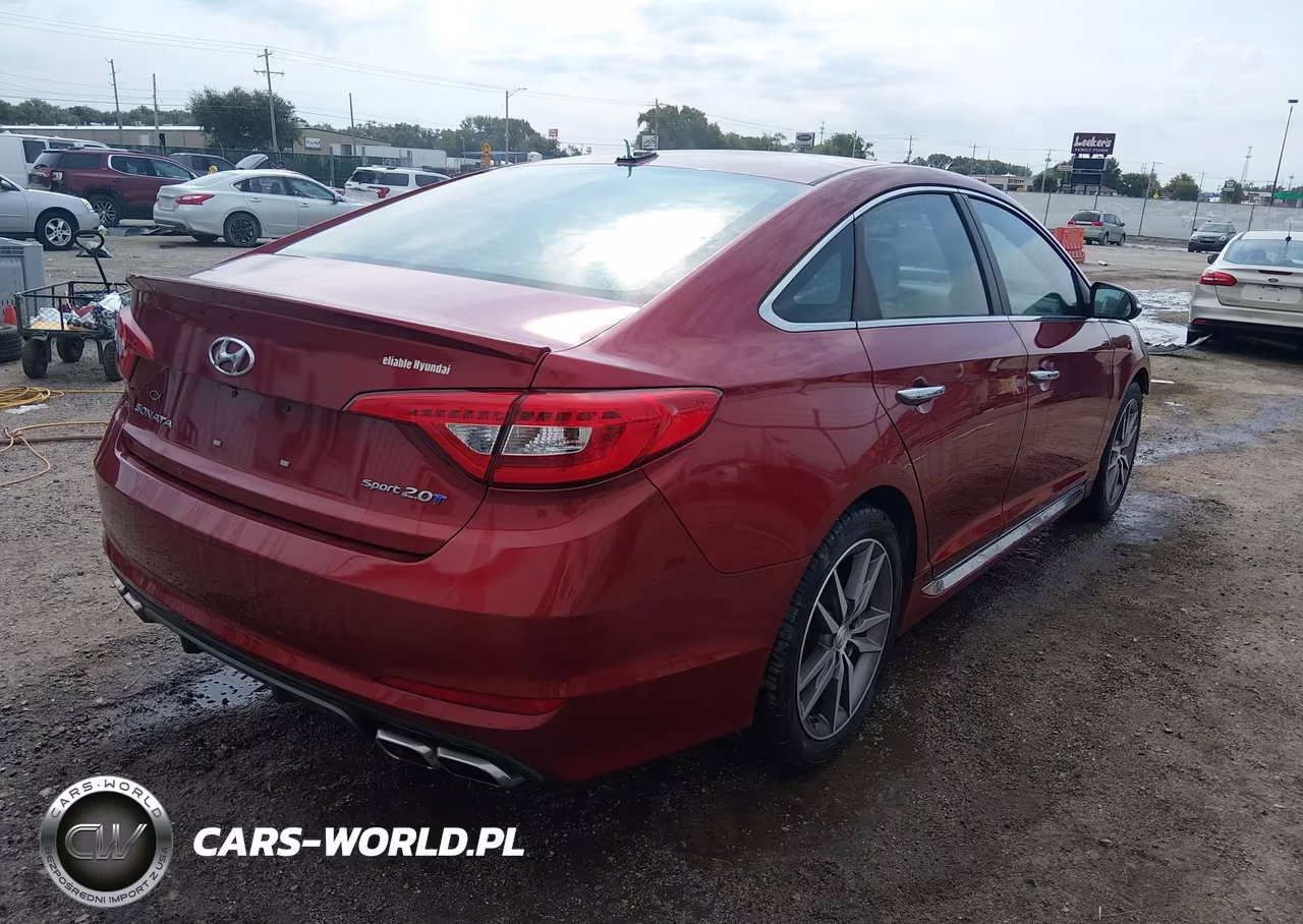 2015 Hyundai Sonata Sport 2.0T VIN:5NPE34AB5FH088592 - 4