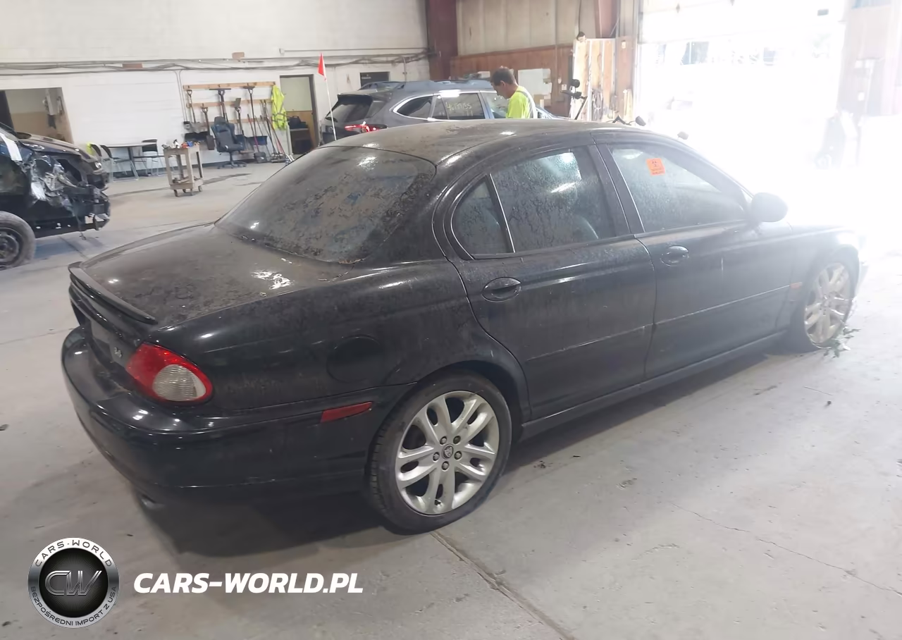 2003 Jaguar X-Type 3.0L Auto W-Sport Pkg VIN:SAJEA53C73WC90779 - 4