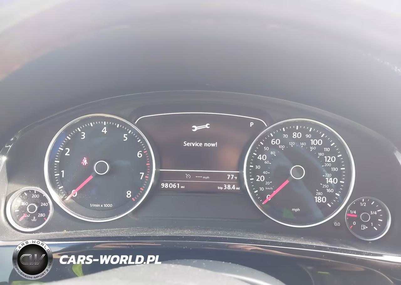 2014 Volkswagen Touareg 3.6L Sport VIN:WVGEF9BP9ED005762 - 7