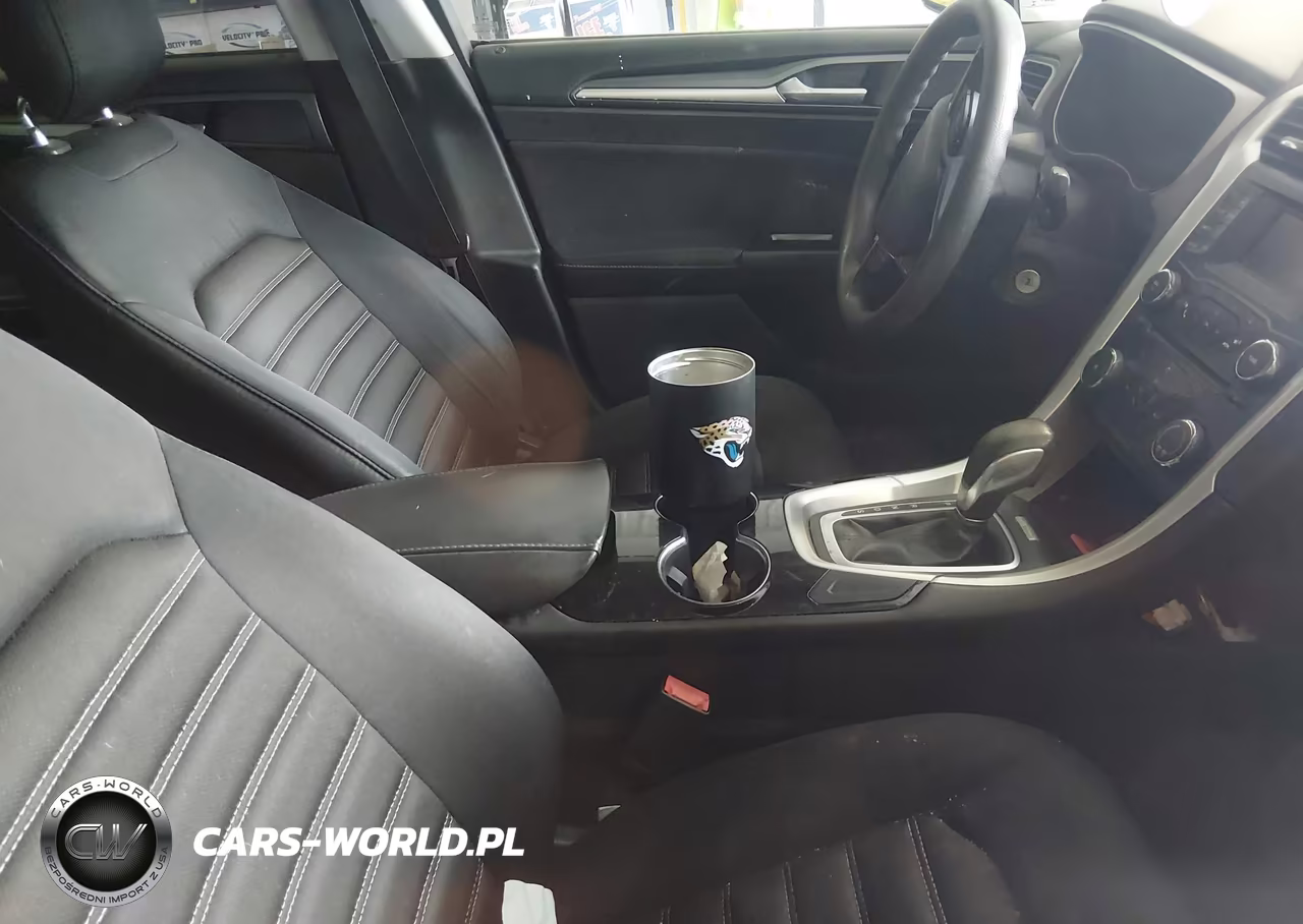 2014 Ford Fusion Se VIN:3FA6P0H78ER329548 - 5