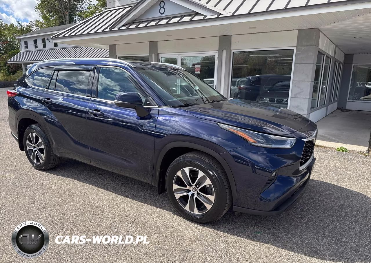 2021 Toyota Highlander Xle