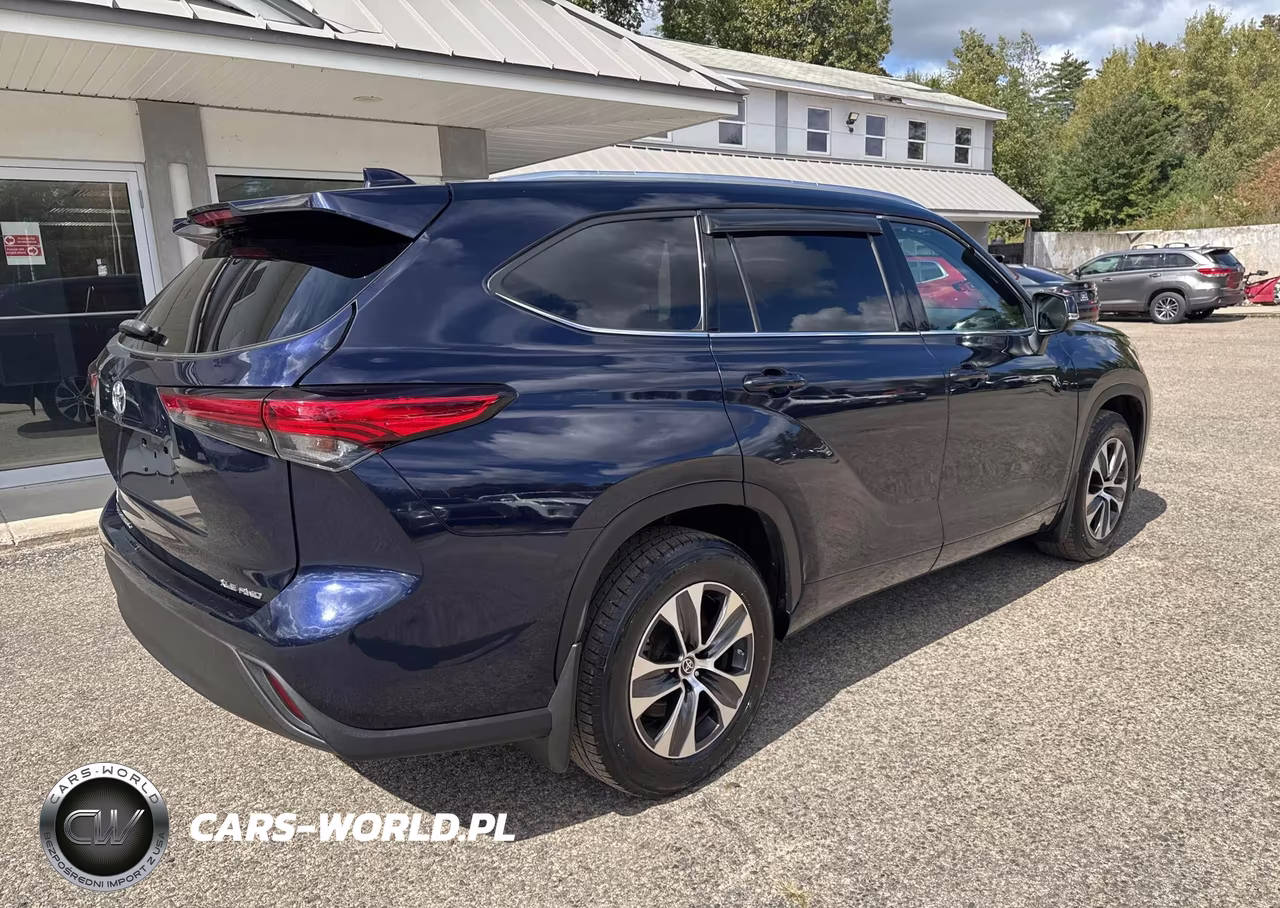 2021 Toyota Highlander Xle VIN:5TDGZRBH6MS553797 - 4