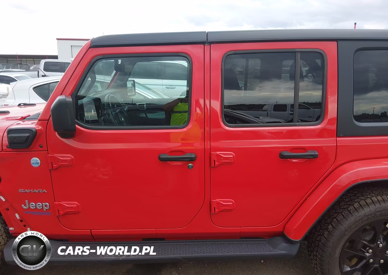 2022 Jeep Wrangler 4Xe Unlimited Sahara 4X4 VIN:1C4JJXP63NW114728 - 15