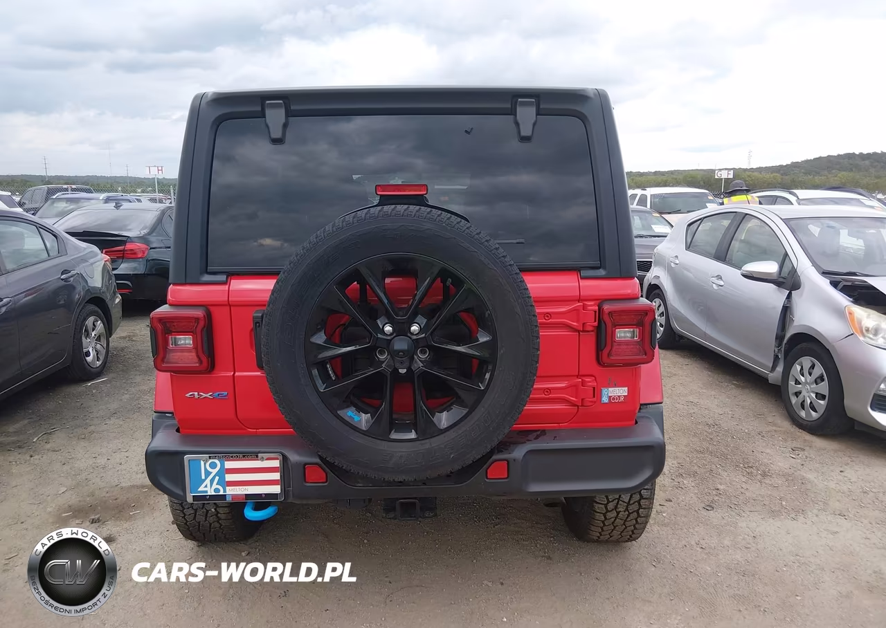 2022 Jeep Wrangler 4Xe Unlimited Sahara 4X4 VIN:1C4JJXP63NW114728 - 17