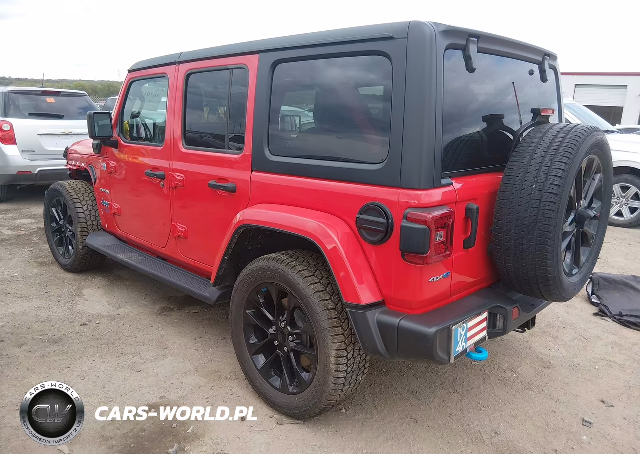 2022 Jeep Wrangler 4Xe Unlimited Sahara 4X4 VIN:1C4JJXP63NW114728 - 3