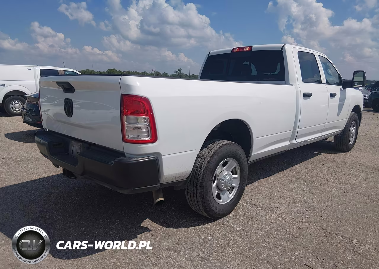 2023 Ram 3500 Tradesman VIN:3C63R2GJ2PG595671 - 4
