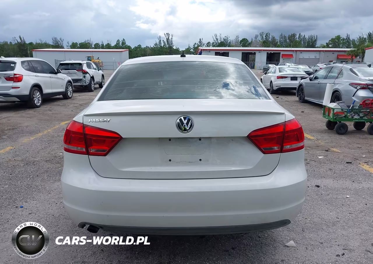 2013 Volkswagen Passat 2.5L S VIN:1VWAH7A32DC116235 - 16