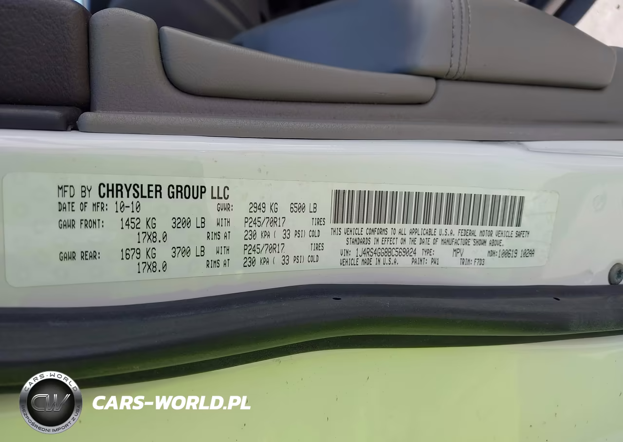 2011 Jeep Grand Cherokee Laredo VIN:1J4RS4GG8BC569024 - 9