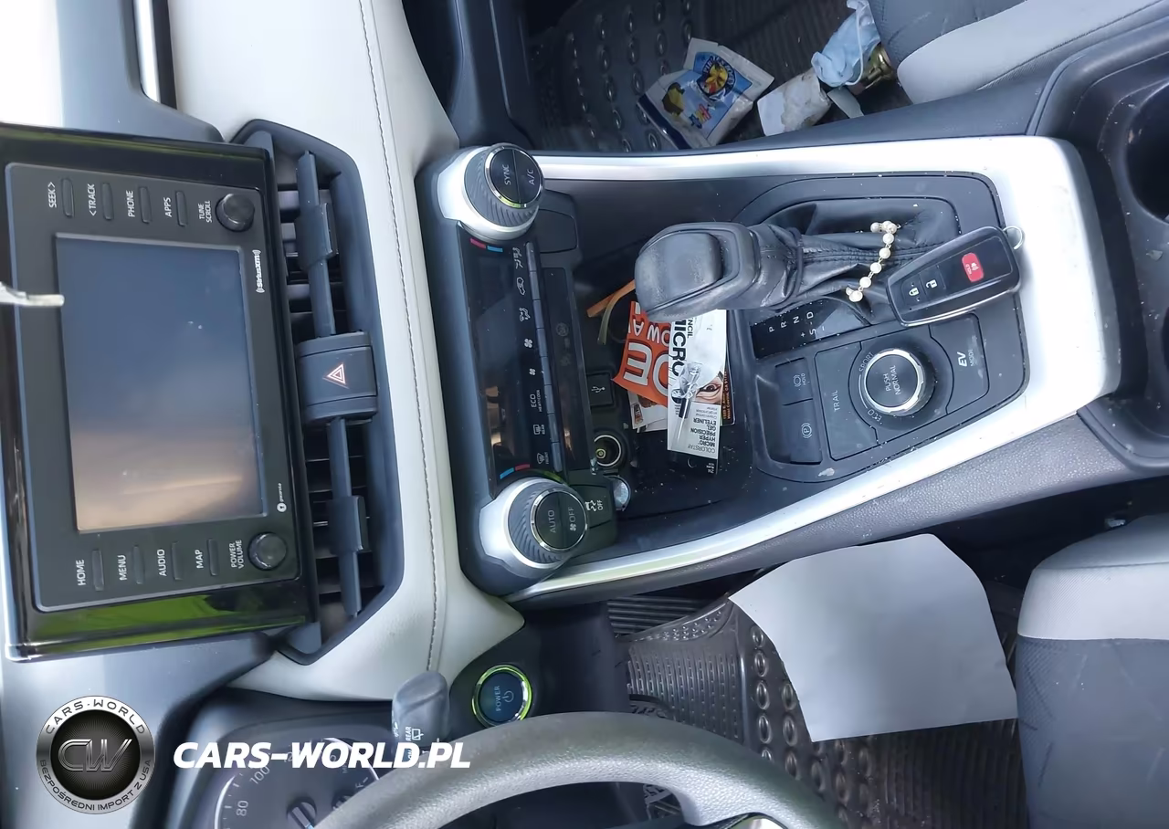 2020 Toyota Rav4 Hybrid Xle VIN:4T3R6RFV2LU003897 - 11