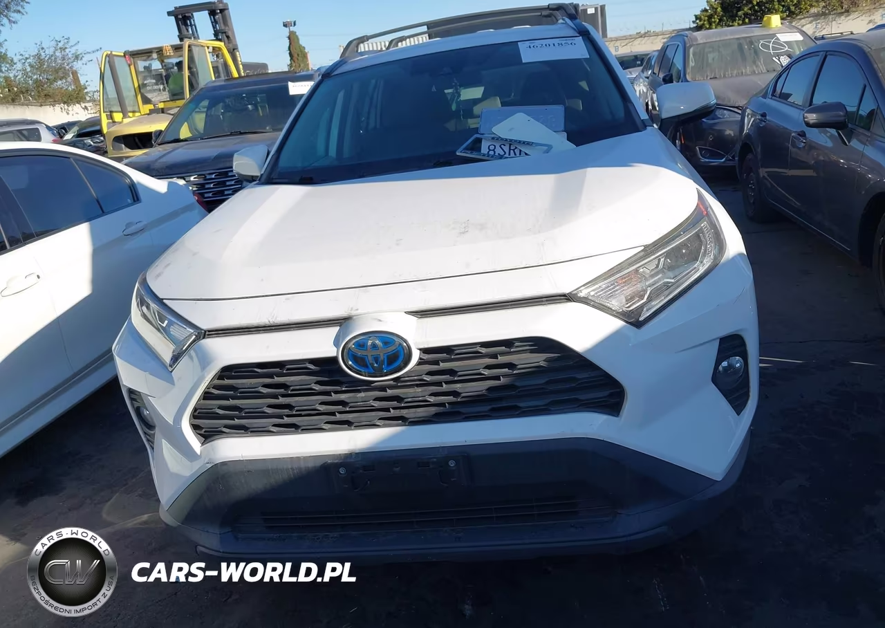 2020 Toyota Rav4 Hybrid Xle VIN:4T3R6RFV2LU003897 - 13