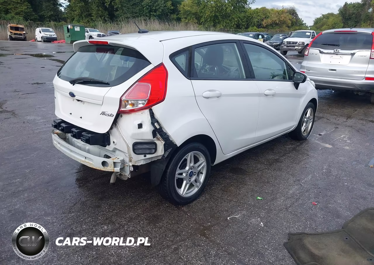 2018 Ford Fiesta Se VIN:3FADP4EJ4JM122452 - 4
