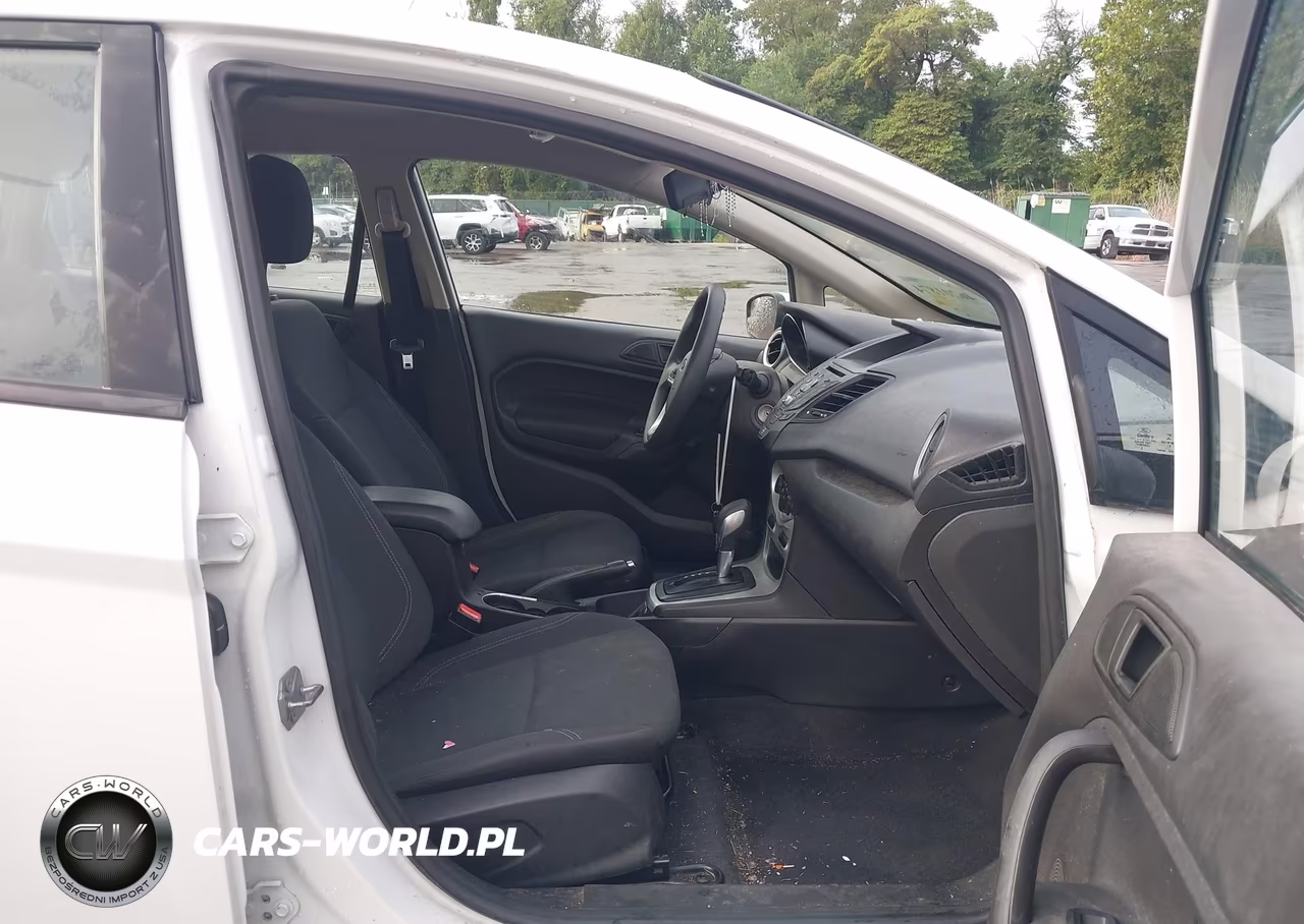 2018 Ford Fiesta Se VIN:3FADP4EJ4JM122452 - 5