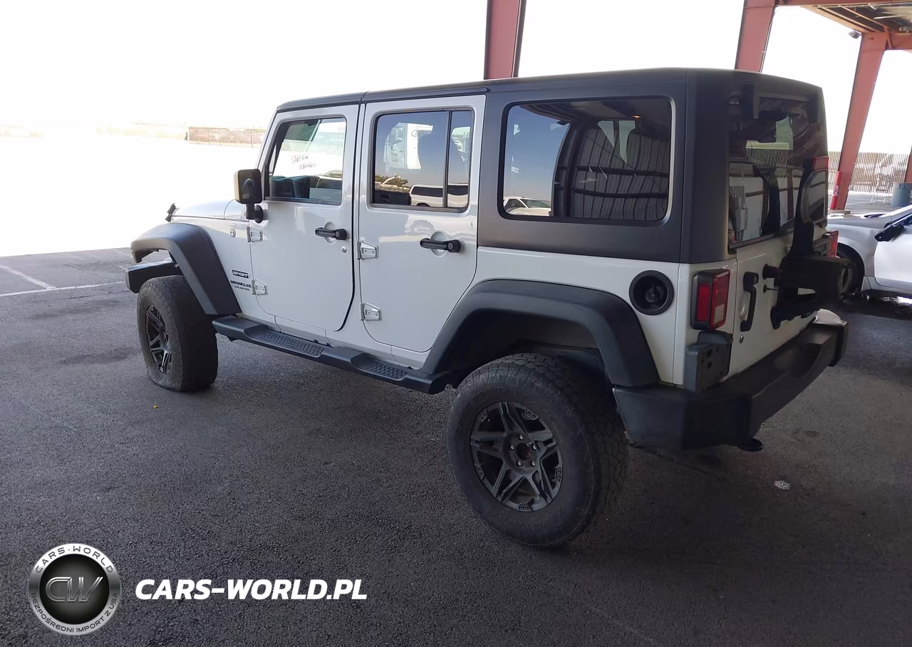 2017 Jeep Wrangler Unlimited Sport 4X4 VIN:1C4BJWDG9HL678093 - 3