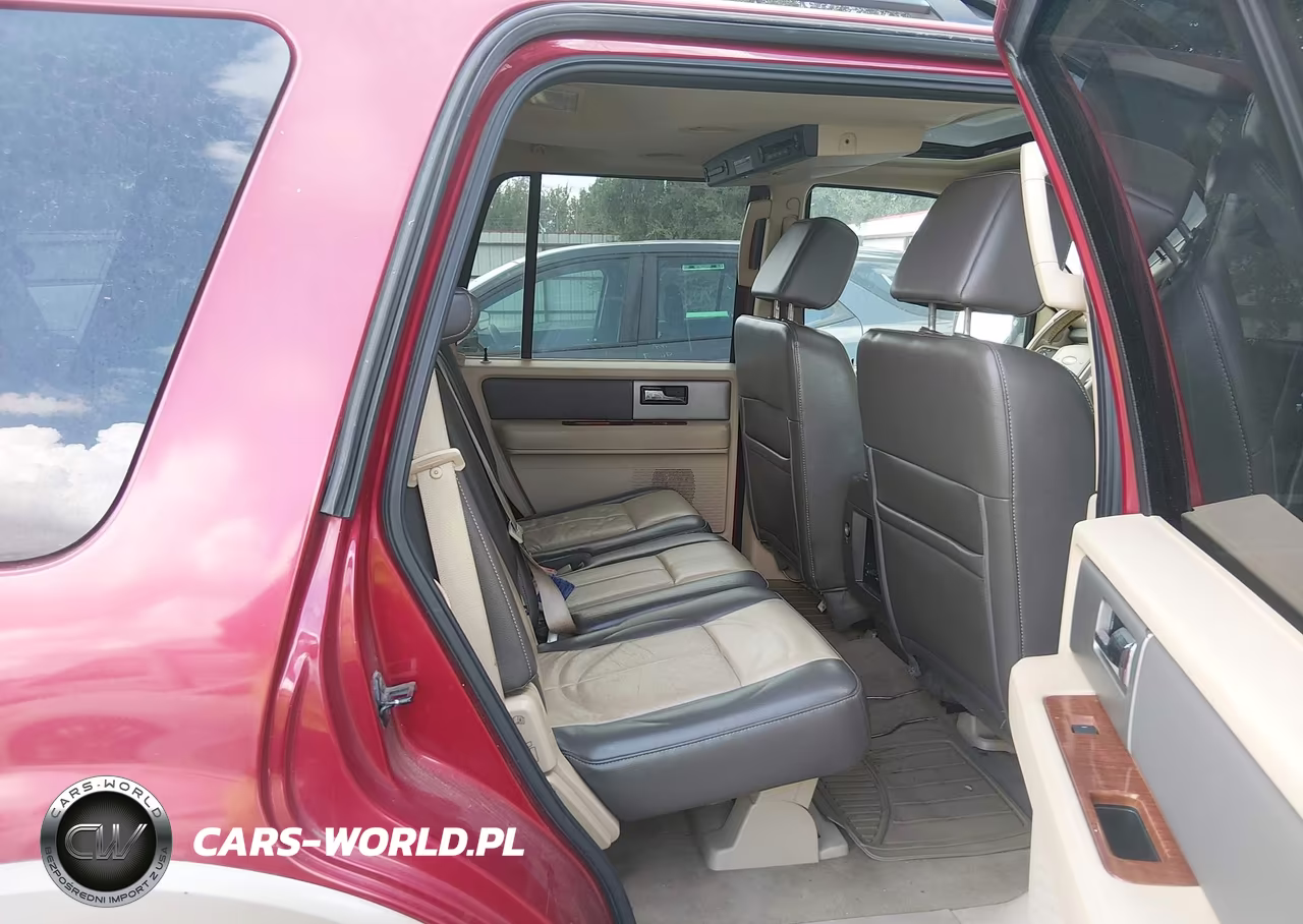 2007 Ford Expedition Eddie Bauer VIN:1FMFU17567LA41324 - 8