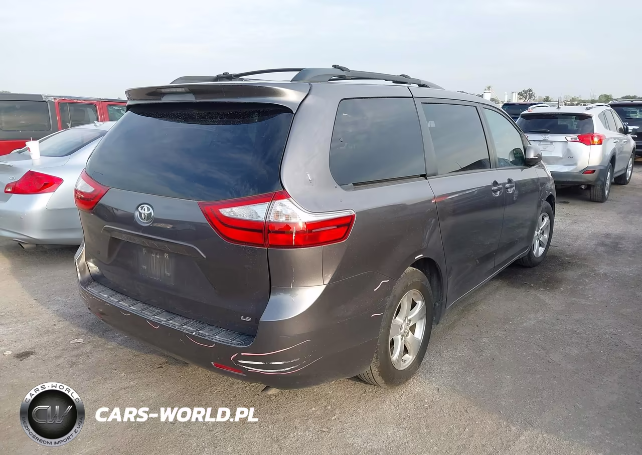 2015 Toyota Sienna Le 8 Passenger VIN:5TDKK3DC1FS593351 - 4