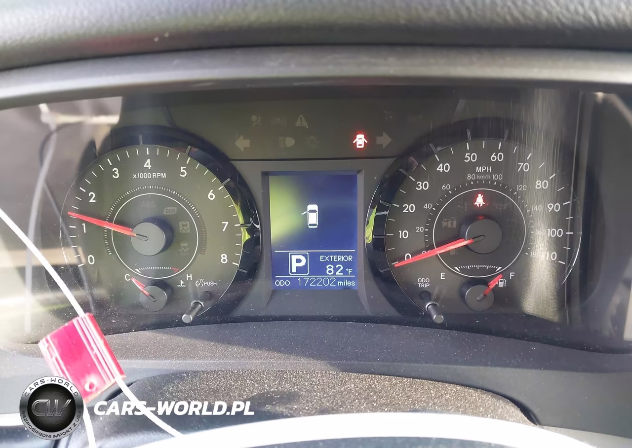 2015 Toyota Sienna Le 8 Passenger VIN:5TDKK3DC1FS593351 - 7