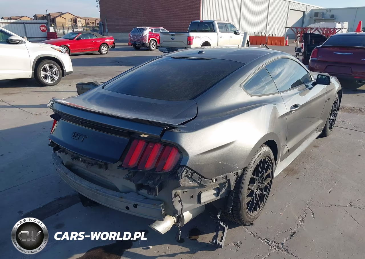 2017 Ford Mustang Gt Premium VIN:1FA6P8CF1H5300994 - 4