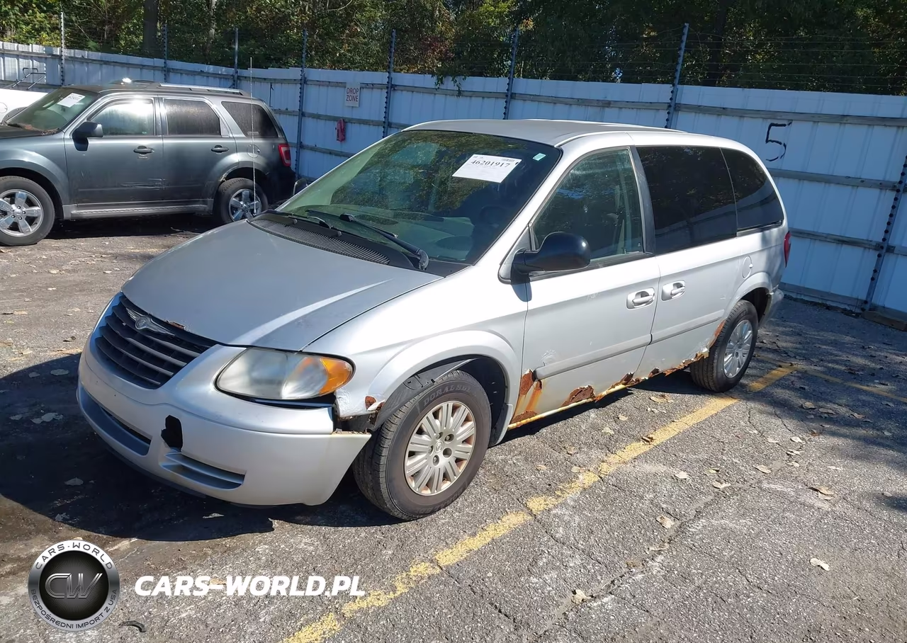 2007 Chrysler Town & Country VIN:1A4GJ45R87B148982 - 2