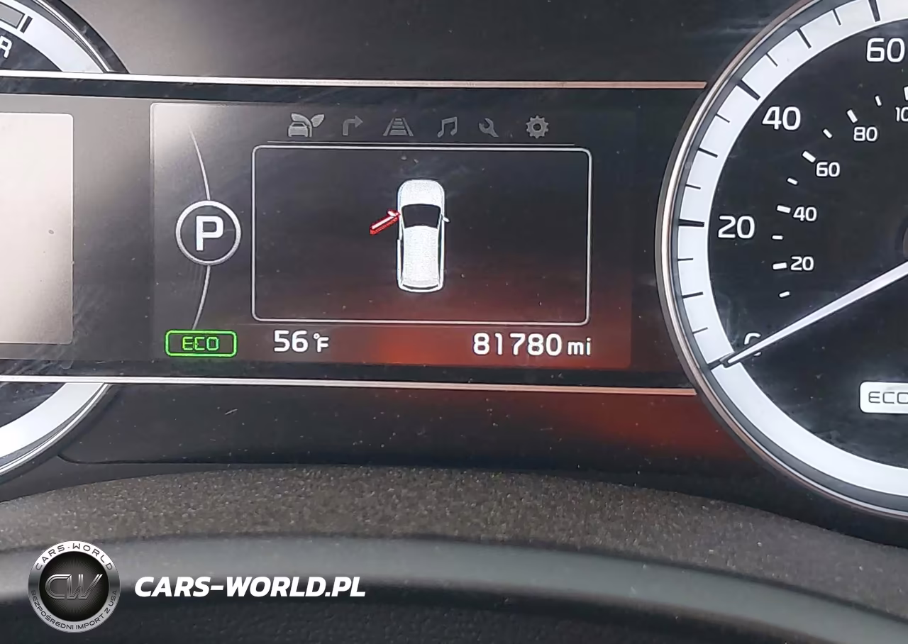 2018 Kia Niro Touring VIN:KNDCE3LC9J5120535 - 15
