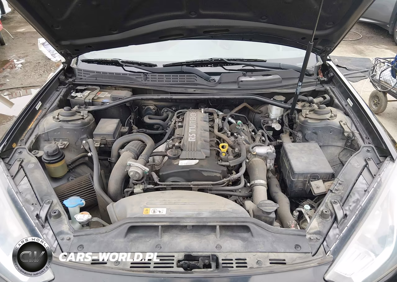 2013 Hyundai Genesis 2.0T R-Spec VIN:KMHHT6KD6DU111482 - 10