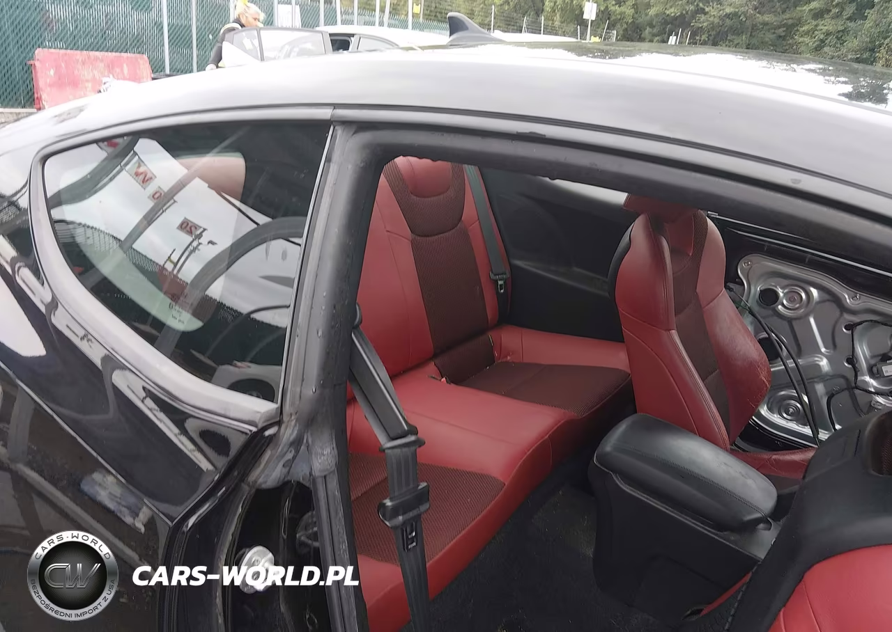 2013 Hyundai Genesis 2.0T R-Spec VIN:KMHHT6KD6DU111482 - 8