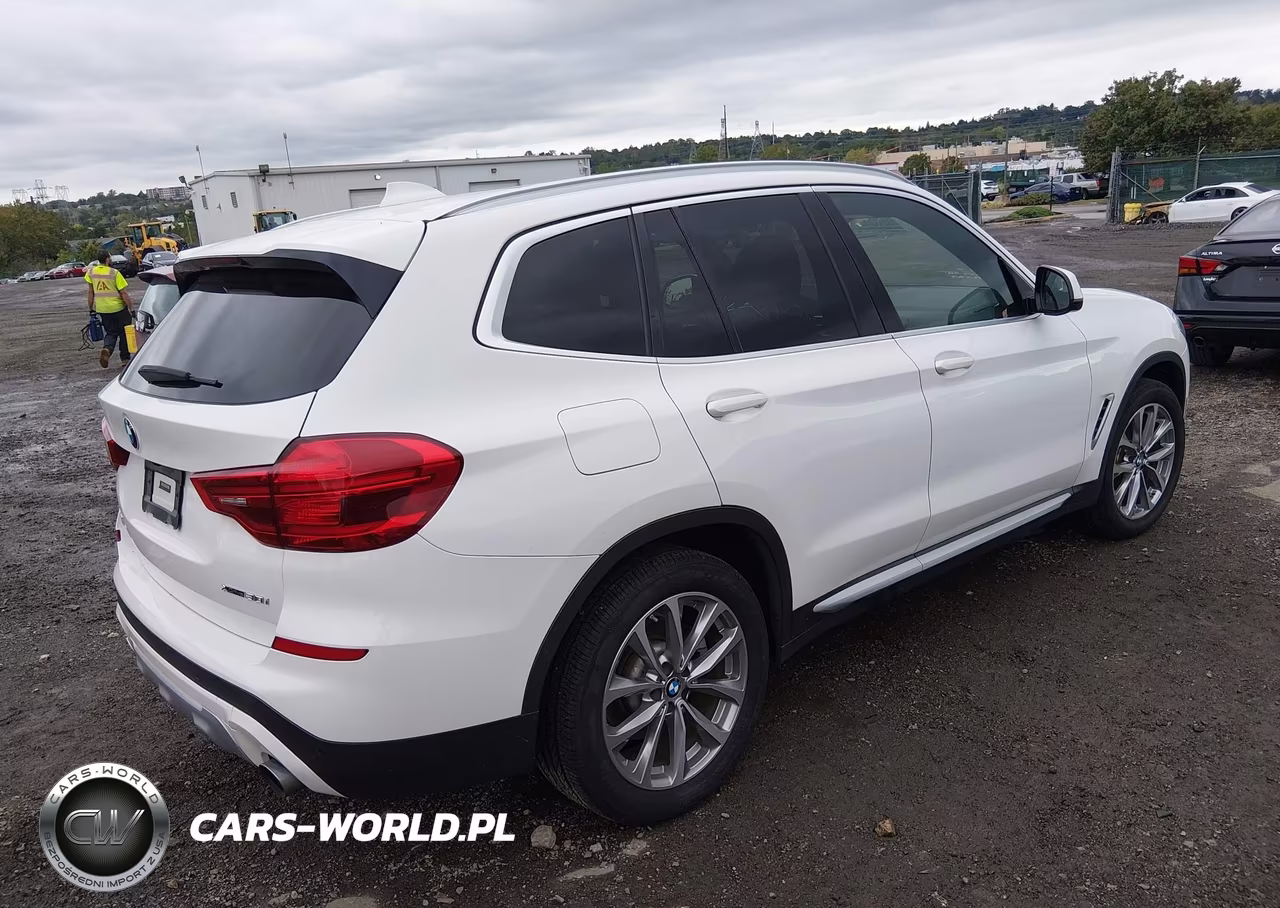 2019 BMW X3 xDrive30I VIN:5UXTR9C59KLD96138 - 4