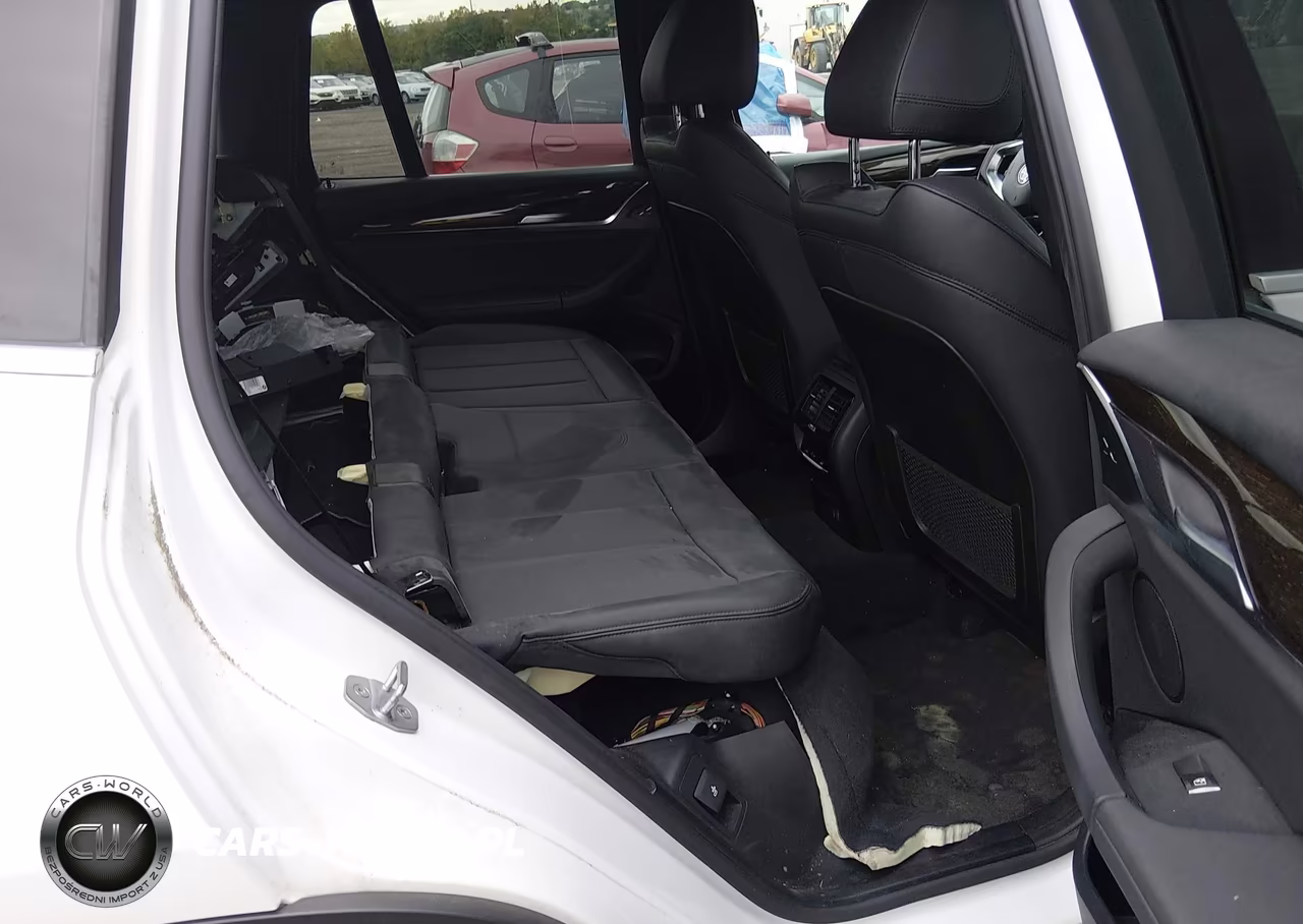 2019 BMW X3 xDrive30I VIN:5UXTR9C59KLD96138 - 8