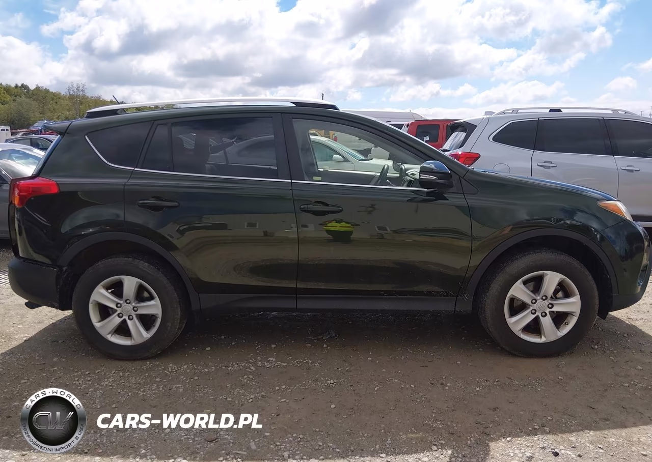 2013 Toyota Rav4 Xle VIN:JTMRFREV9DD032068 - 13