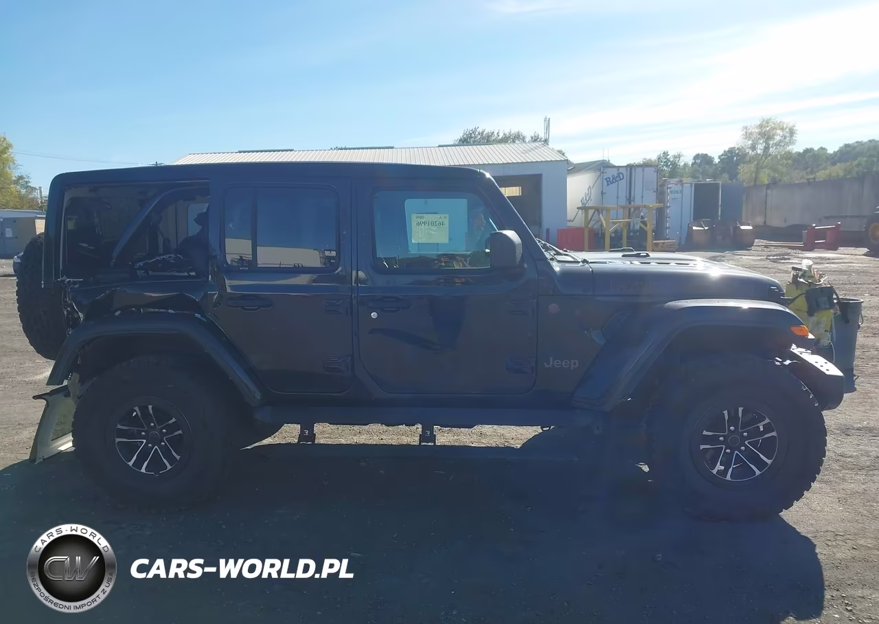2025 Jeep Wrangler 4-Door Recon 4X4 VIN:1C4RJXFN4SW562368 - 12