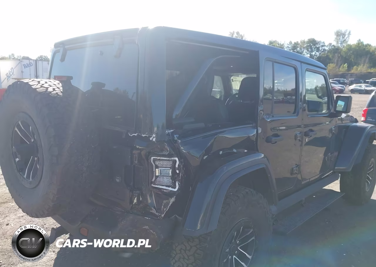 2025 Jeep Wrangler 4-Door Recon 4X4 VIN:1C4RJXFN4SW562368 - 18